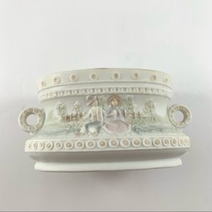 Lladro Miniatures tiny centerpiece